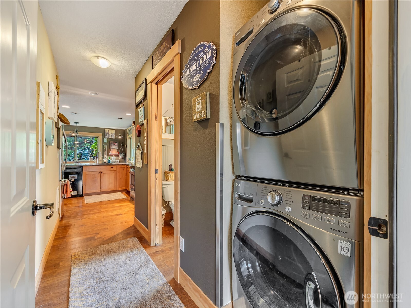 19409 U Place Property Photo 22