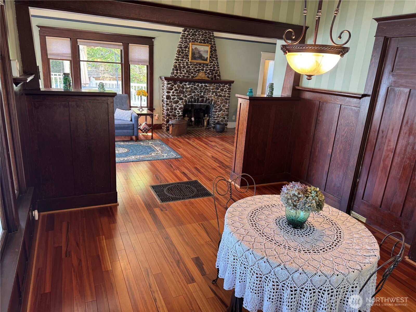 311231 Highway 101 Property Photo 10