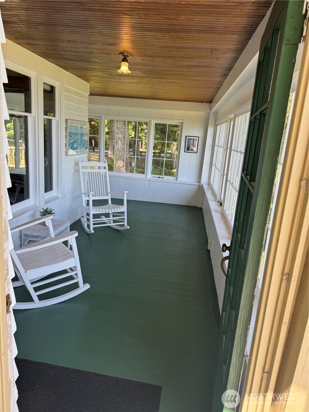 311231 Highway 101 Property Photo 12