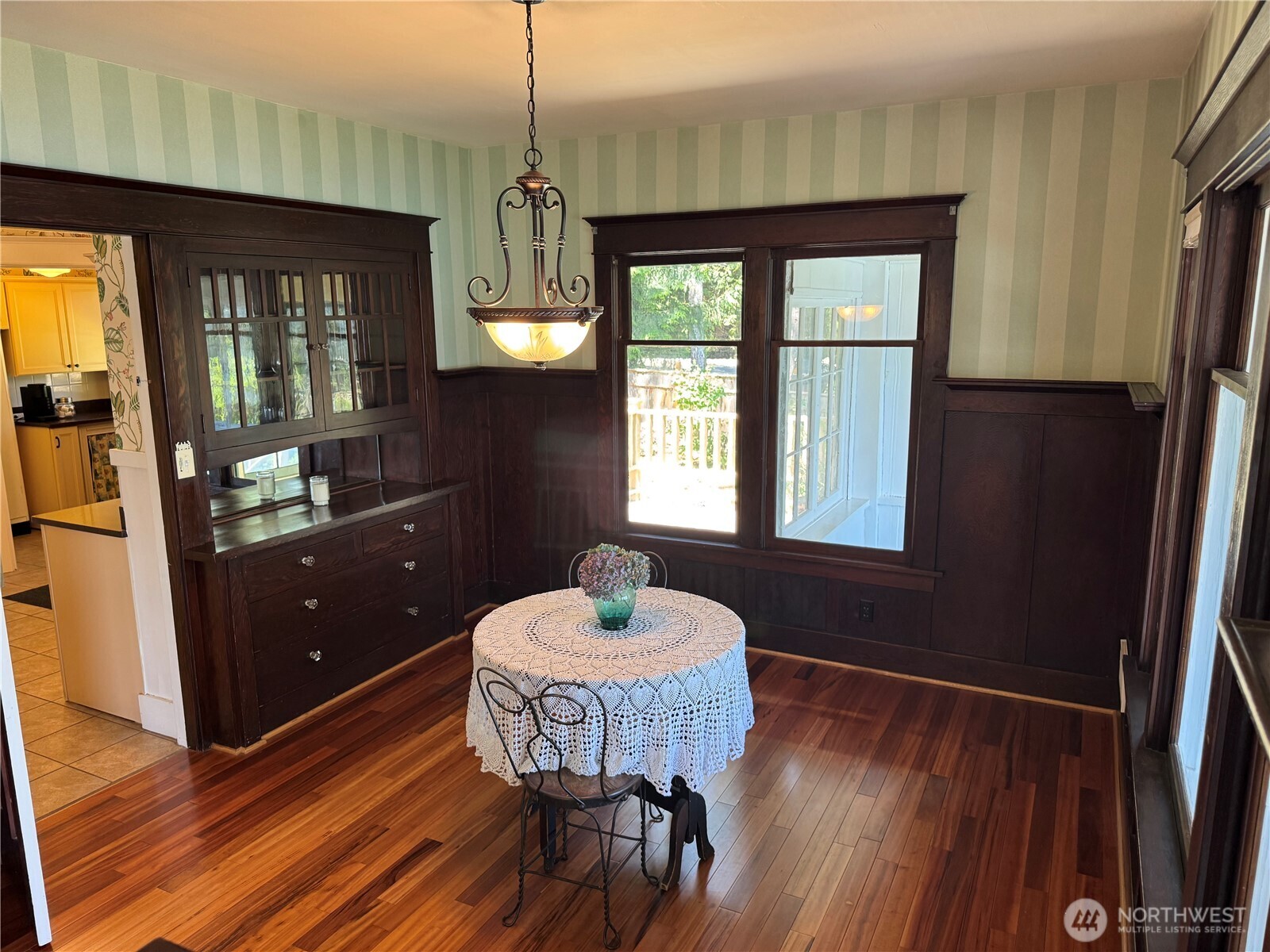 311231 Highway 101 Property Photo 16