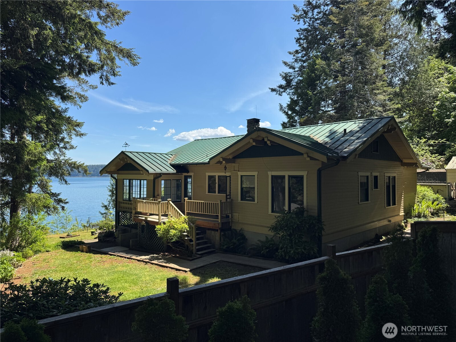 311231 Highway 101 Property Photo 35