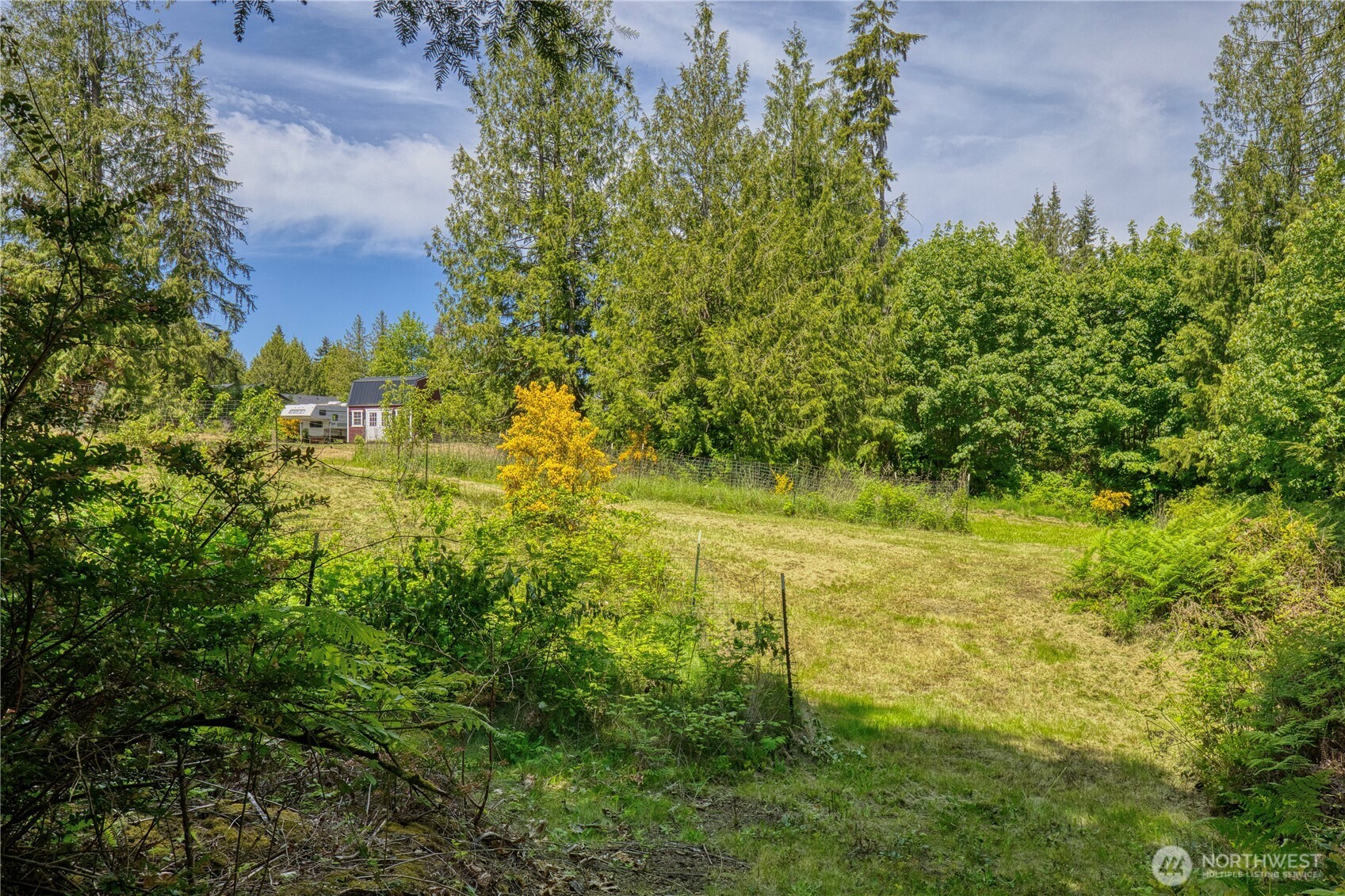 8924 Ne Broughton Court Property Photo 16