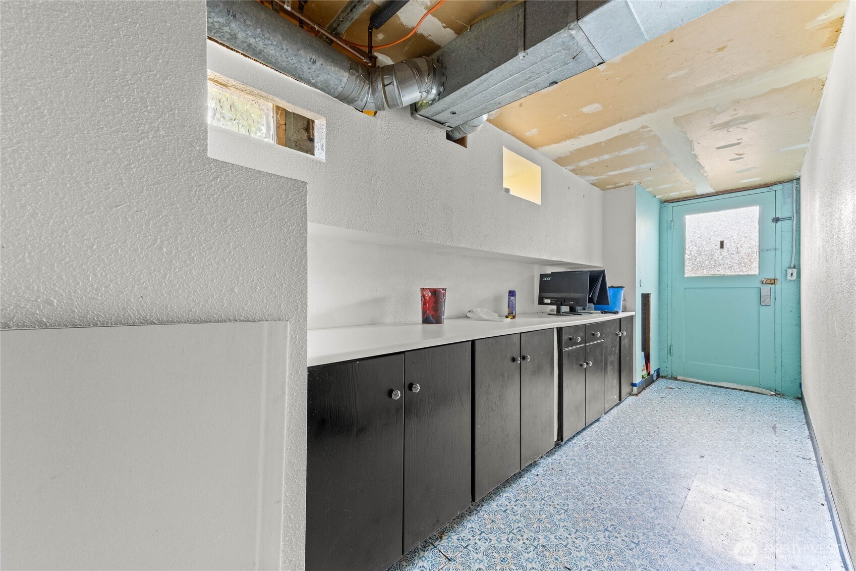306 E I Street Property Photo 25