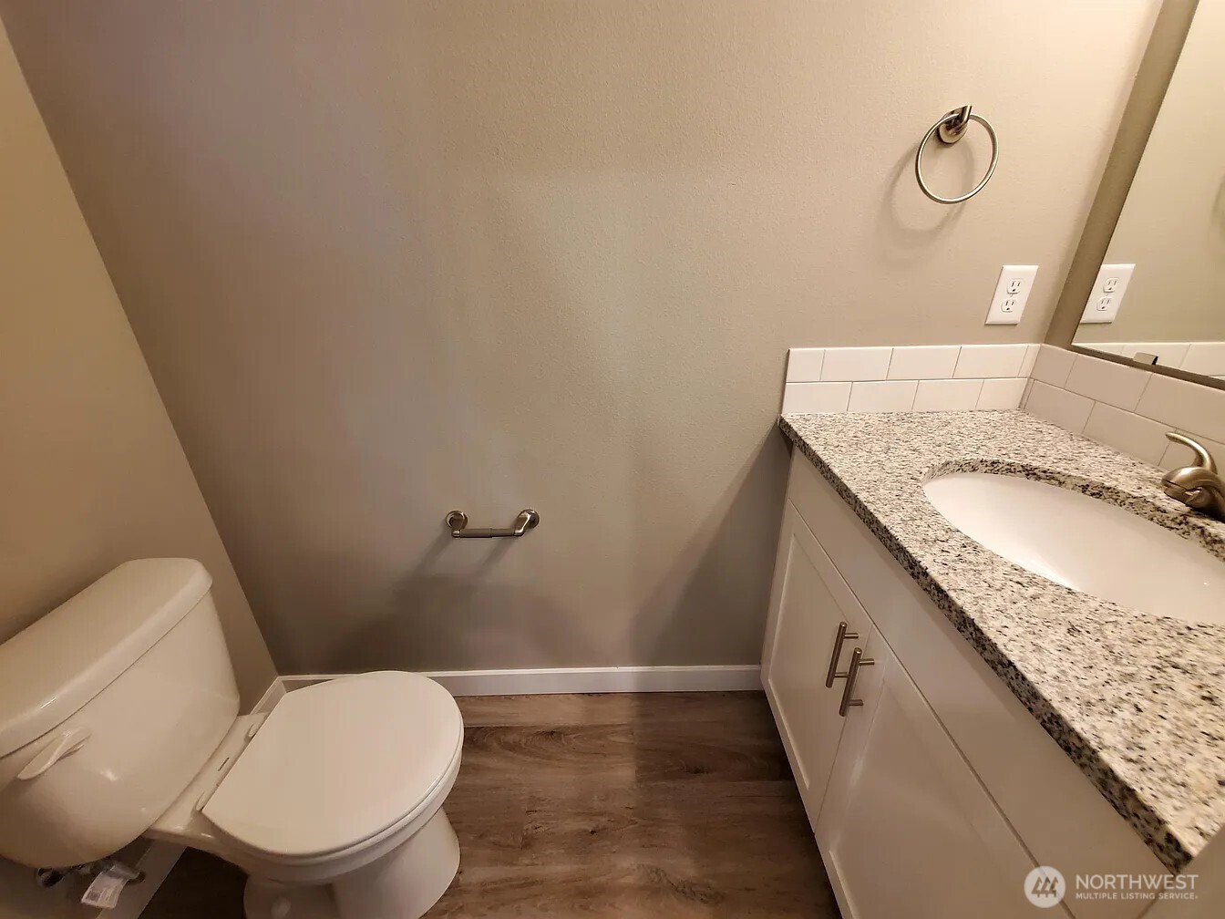 1823 Karen Frazier Road Property Photo 6