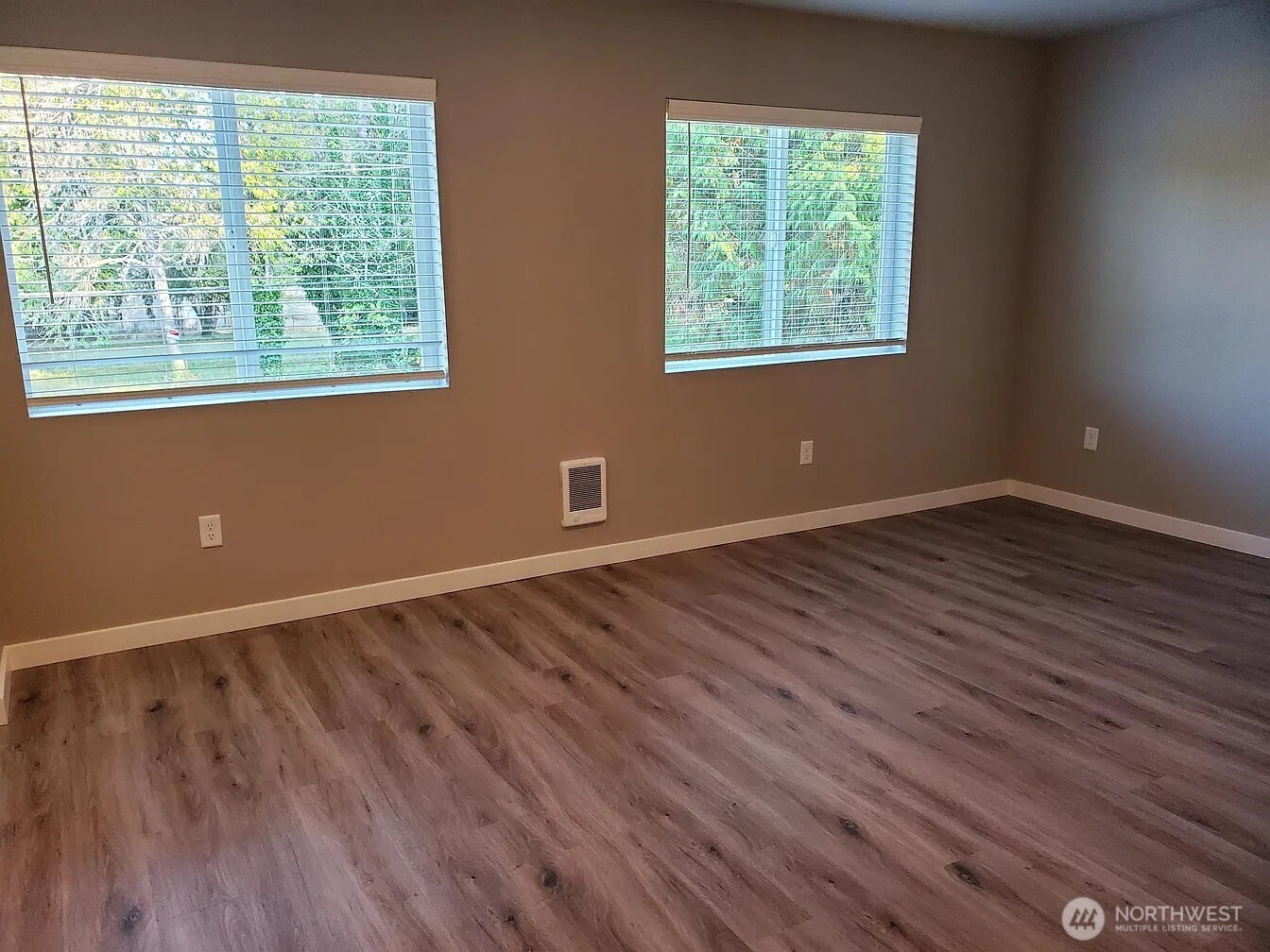 1823 Karen Frazier Road Property Photo 14
