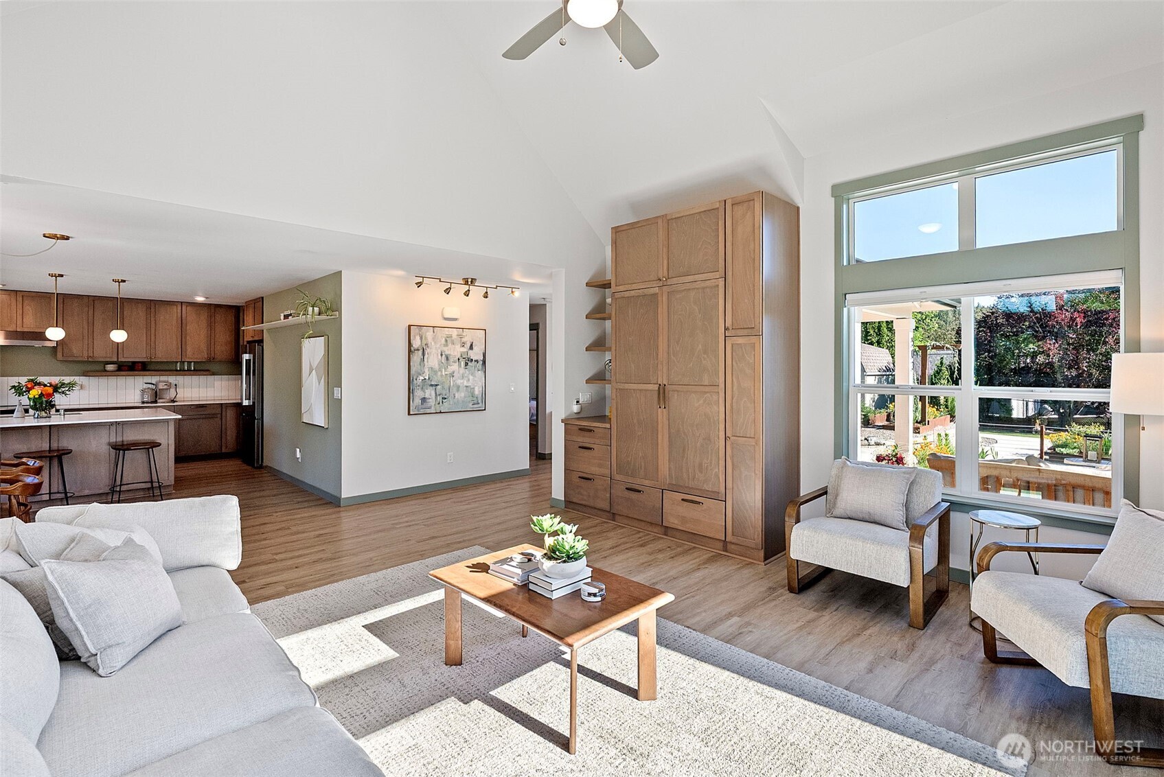 503 5th Street Property Photo 4
