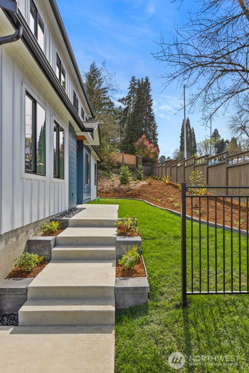 9434 Olson Place Property Photo 40
