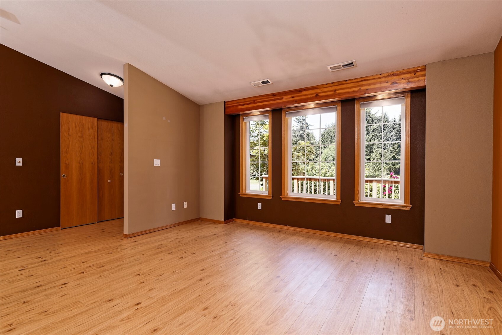 21 Se Majestic View Drive Property Photo 10
