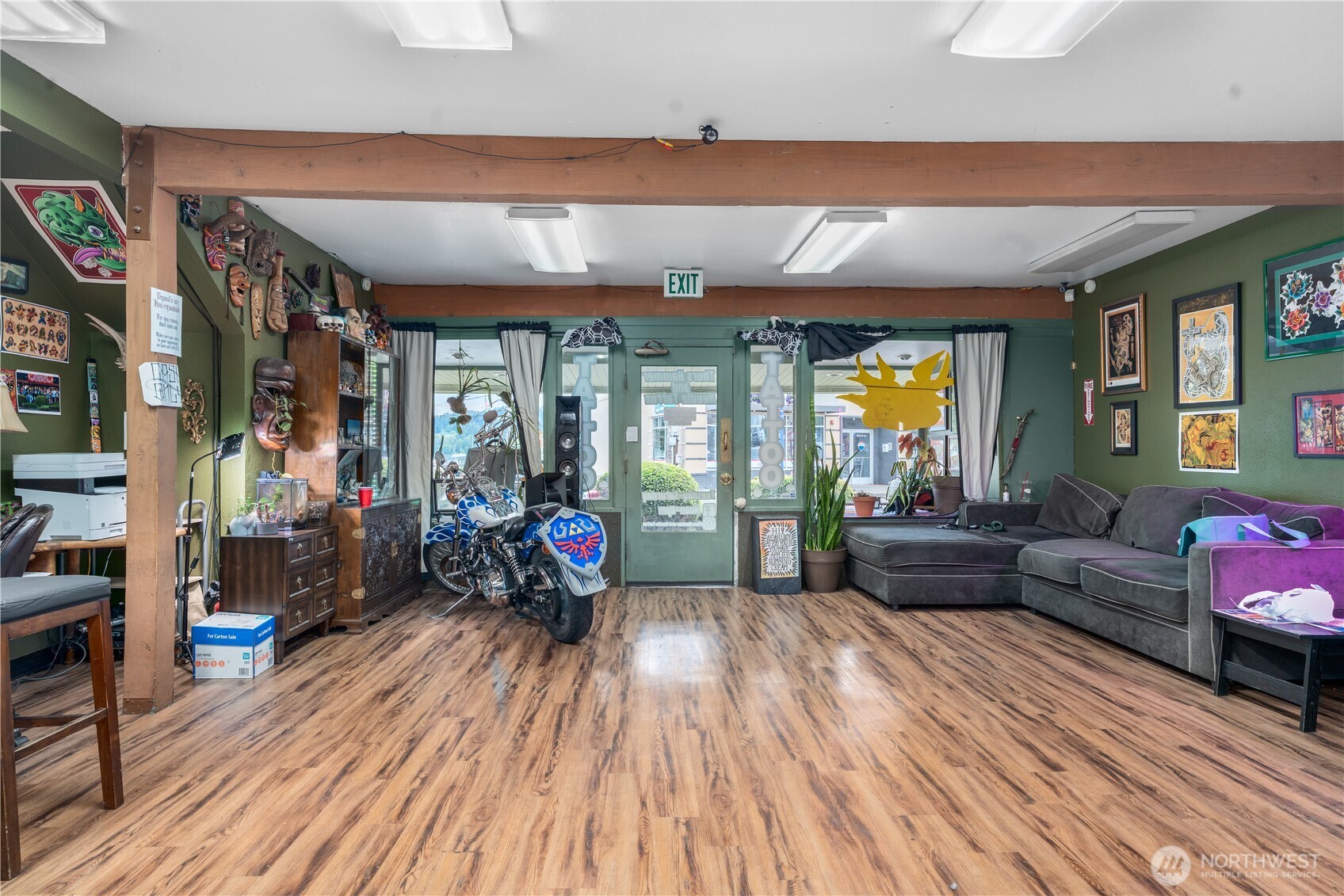 18978 Front Street Property Photo 4