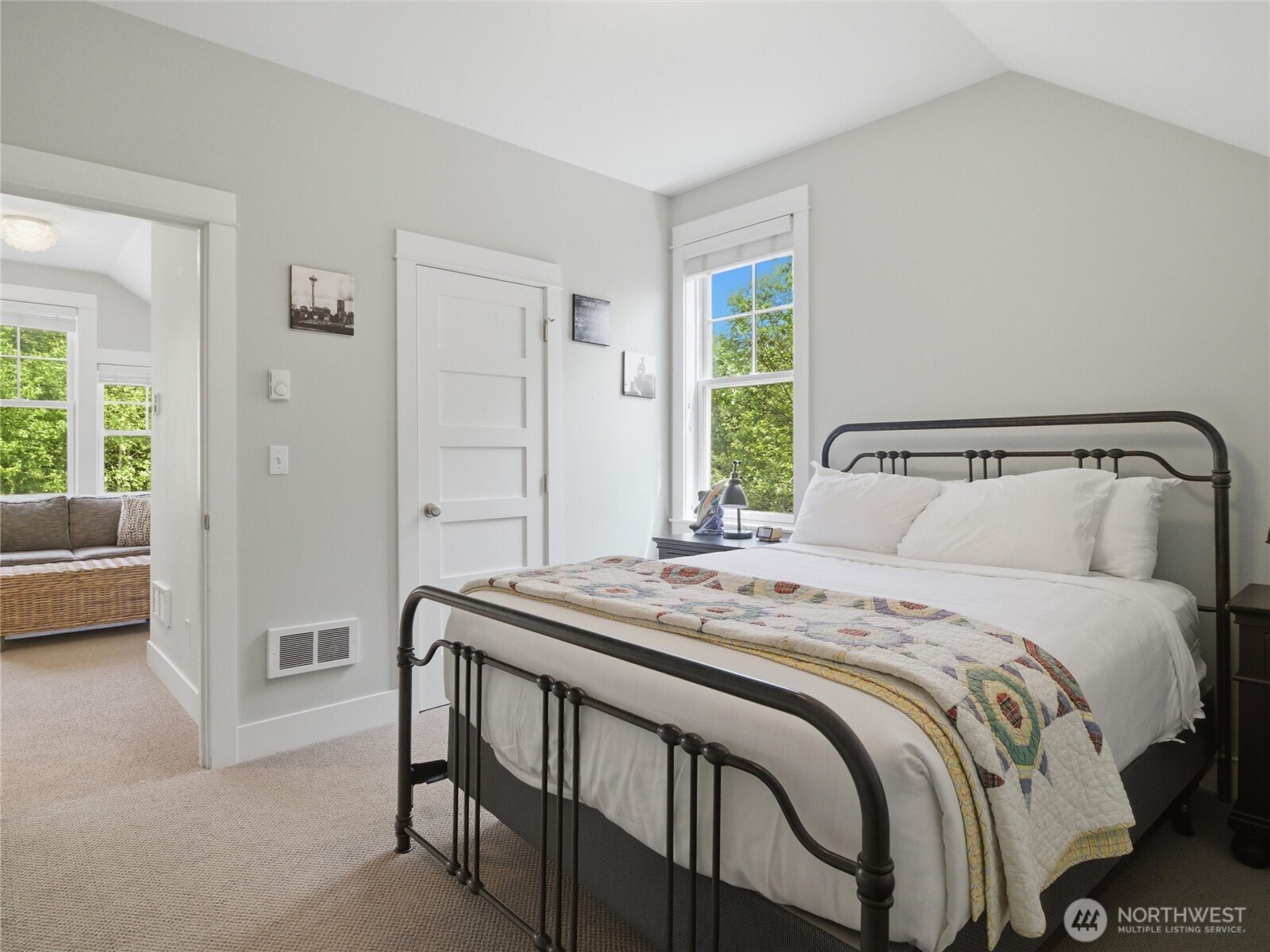 269 Compass Street Property Photo 20