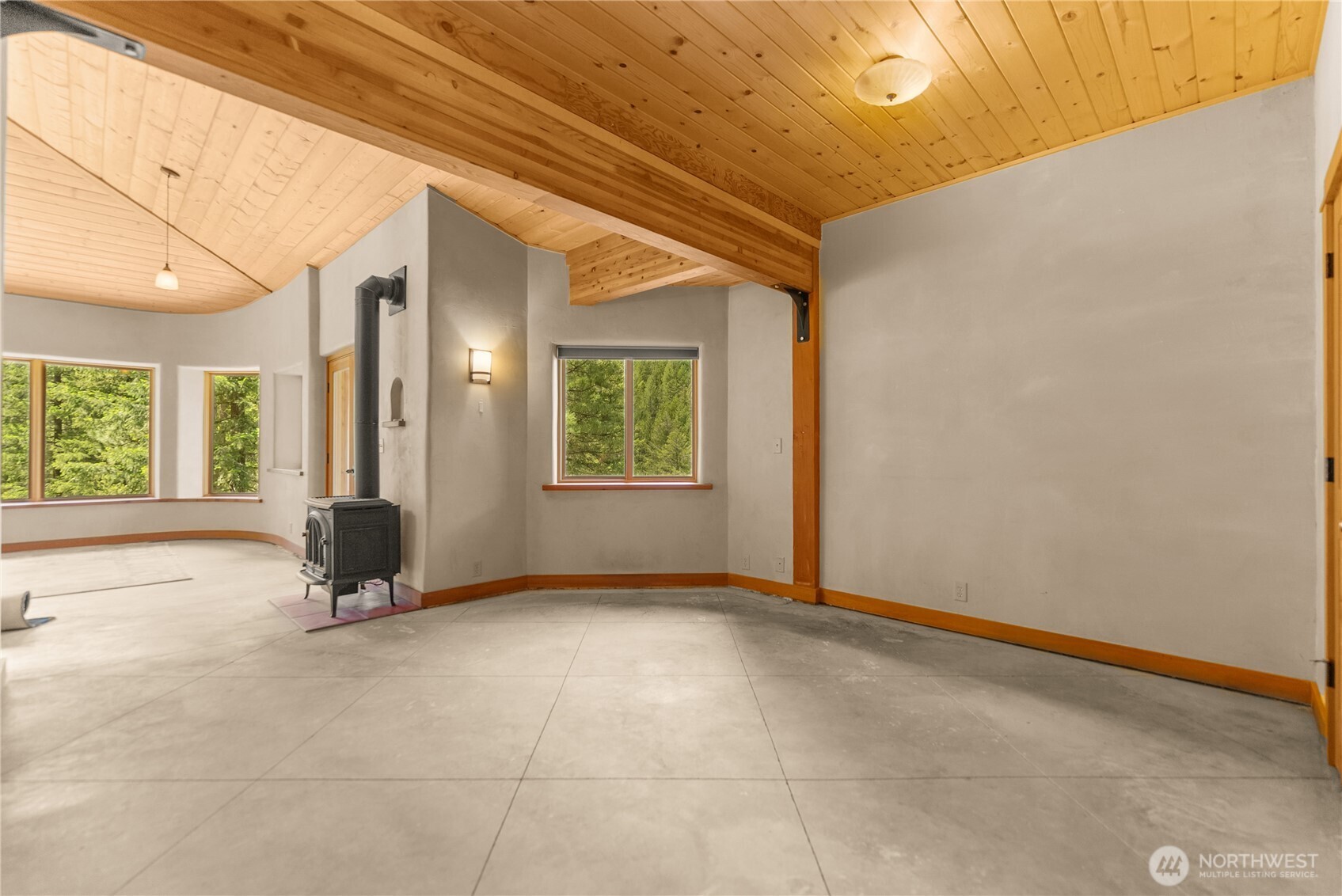 12 Tuckaway Road Property Photo 9