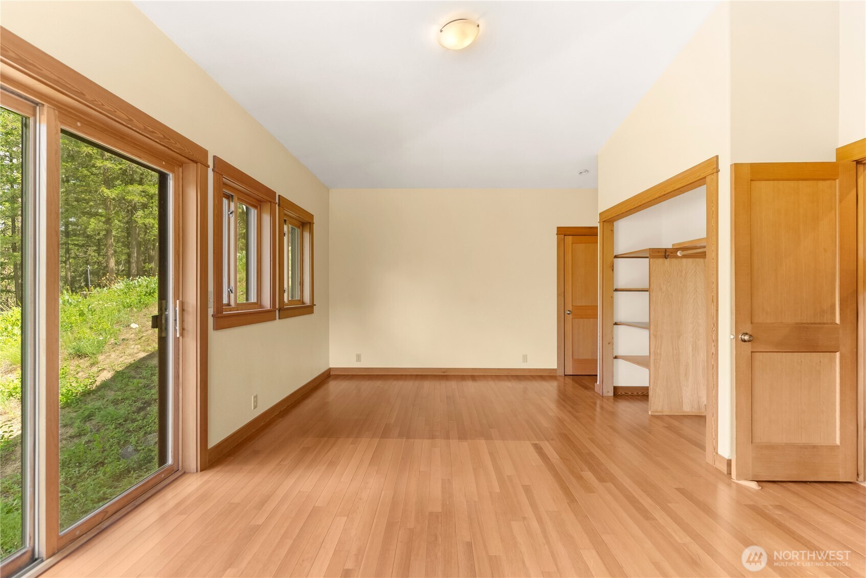 12 Tuckaway Road Property Photo 13