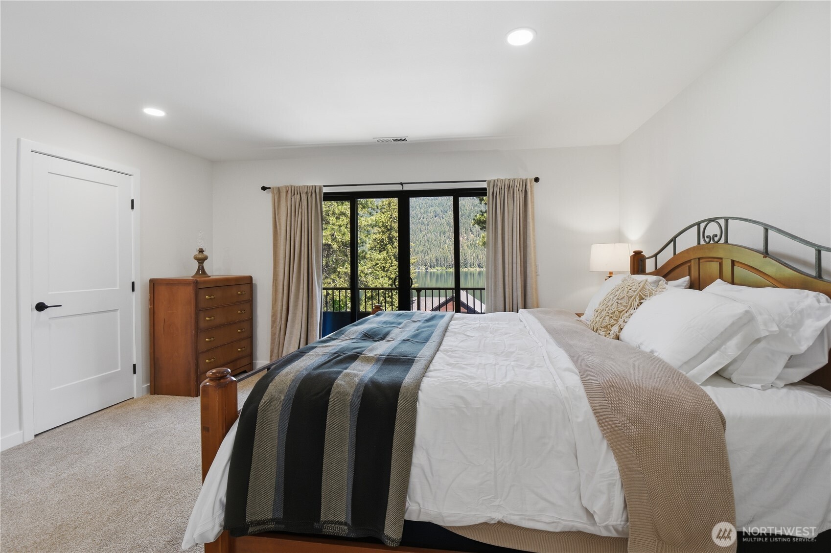 14163 Idlewild Road Property Photo 14