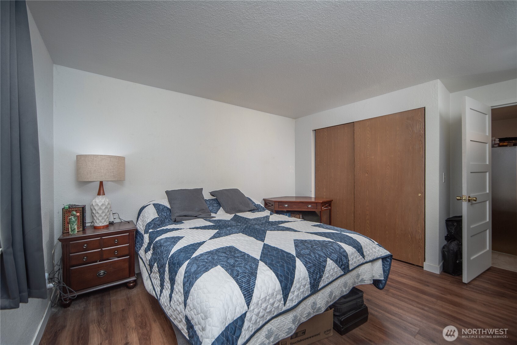 16817 Larch Way D206 Property Photo 16