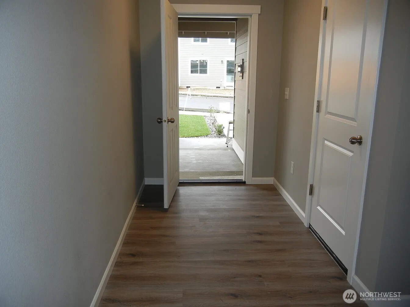 3120 Ponderosa Street Property Photo 3