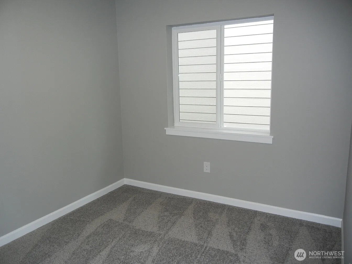 3120 Ponderosa Street Property Photo 6