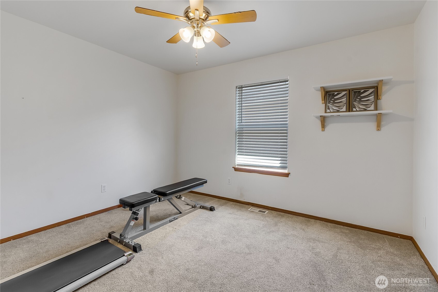10014 Dragt Street Property Photo 15