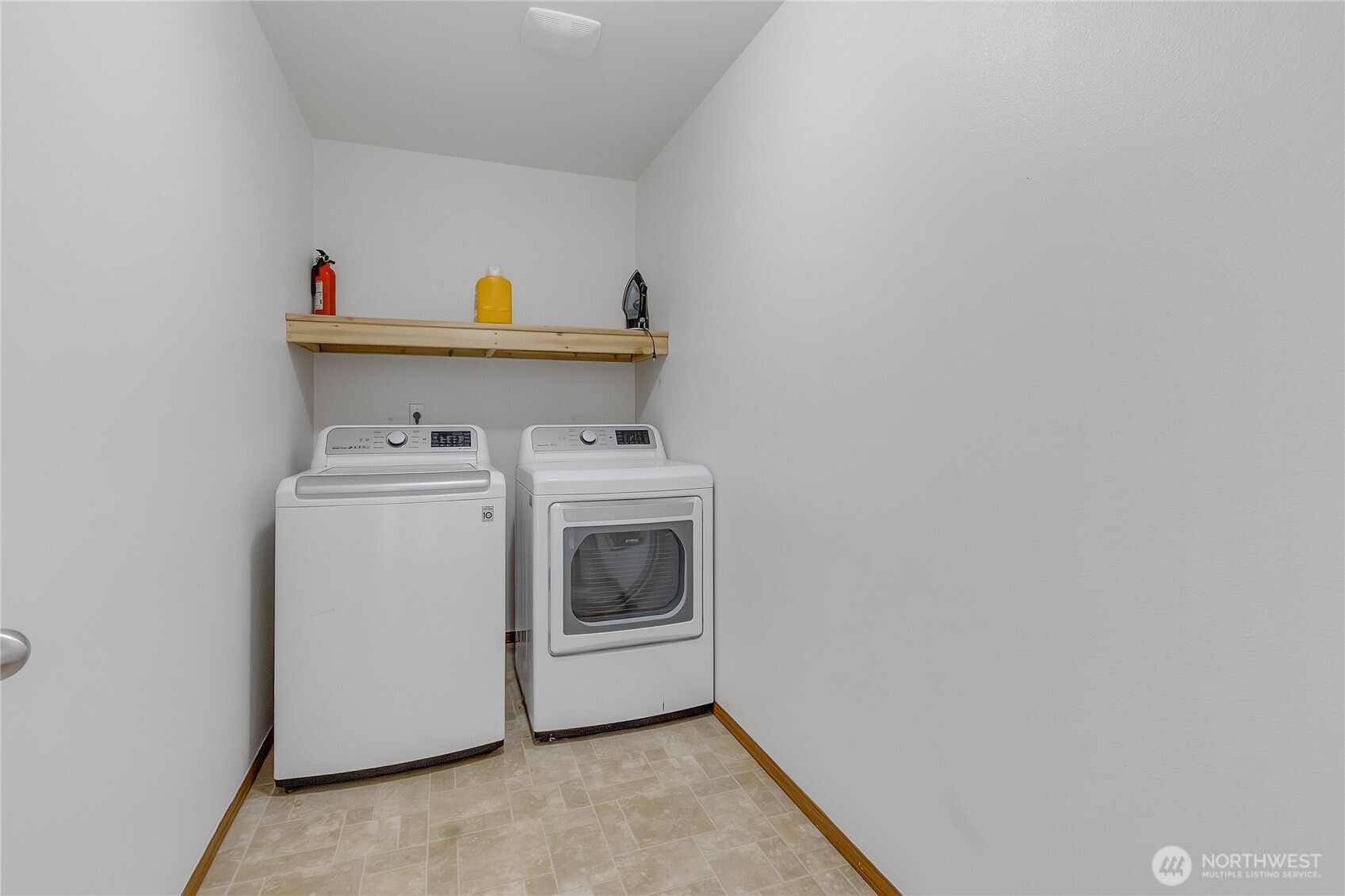 10014 Dragt Street Property Photo 18
