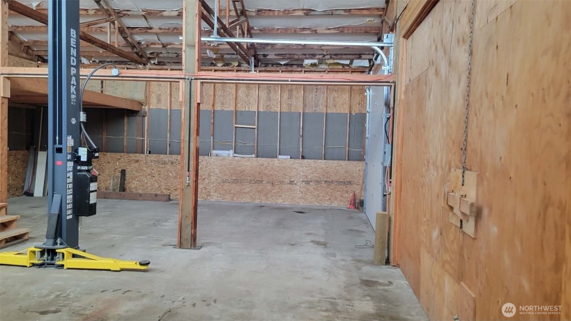 30543 Hwy 20 Property Photo 8