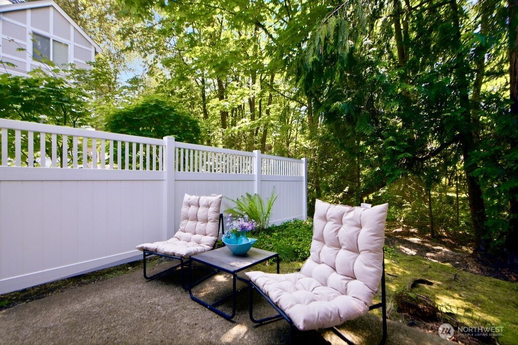 6699 Se Cougar Mountain Way Property Photo 16