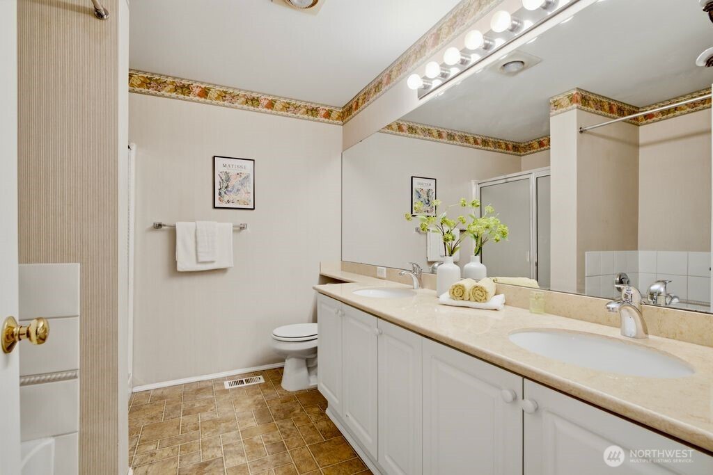 6699 Se Cougar Mountain Way Property Photo 26