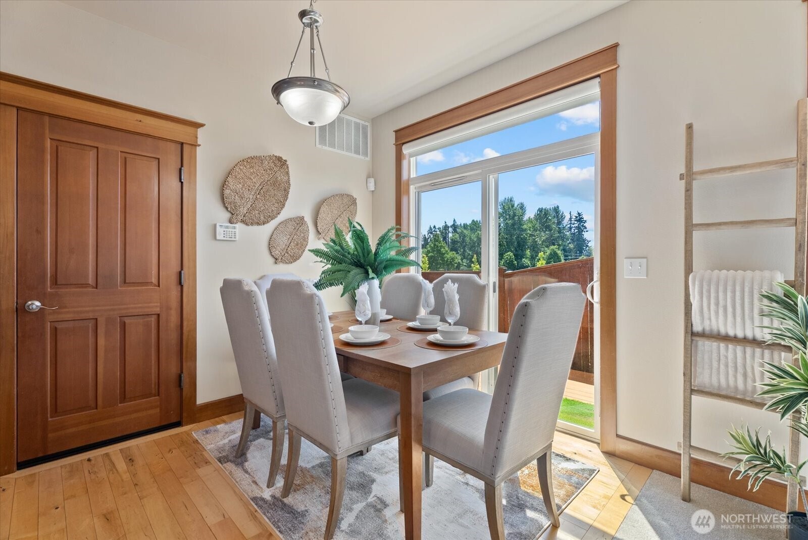 822 235th Place Property Photo 10
