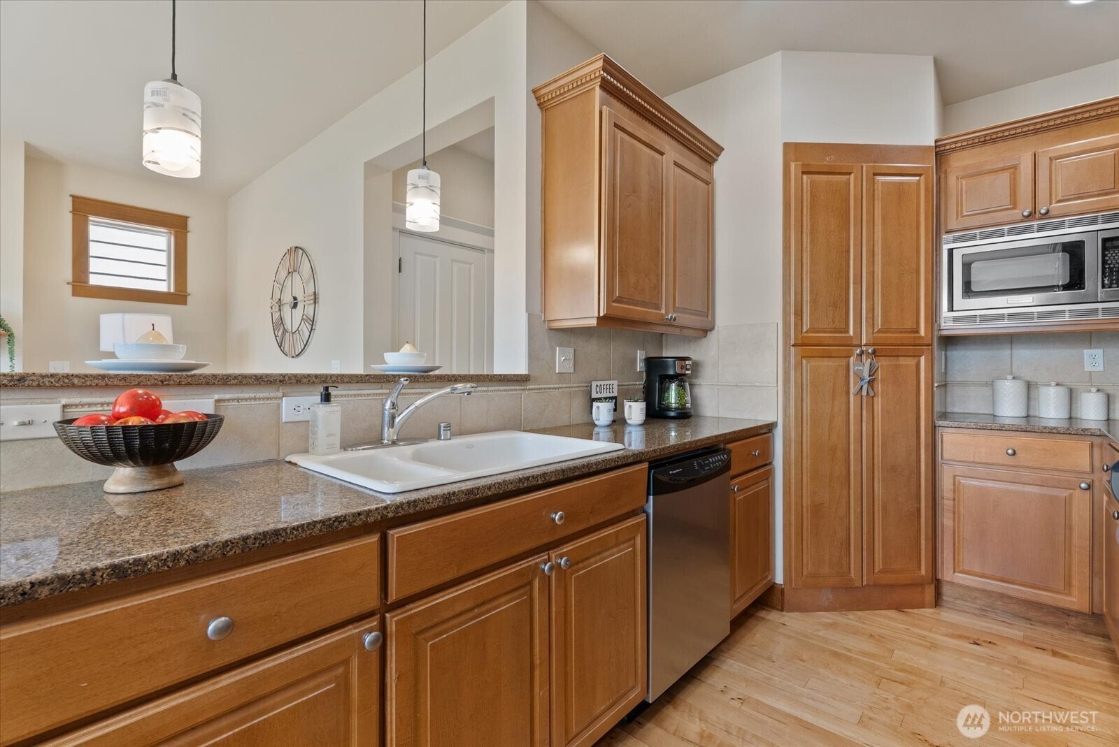 822 235th Place Property Photo 12