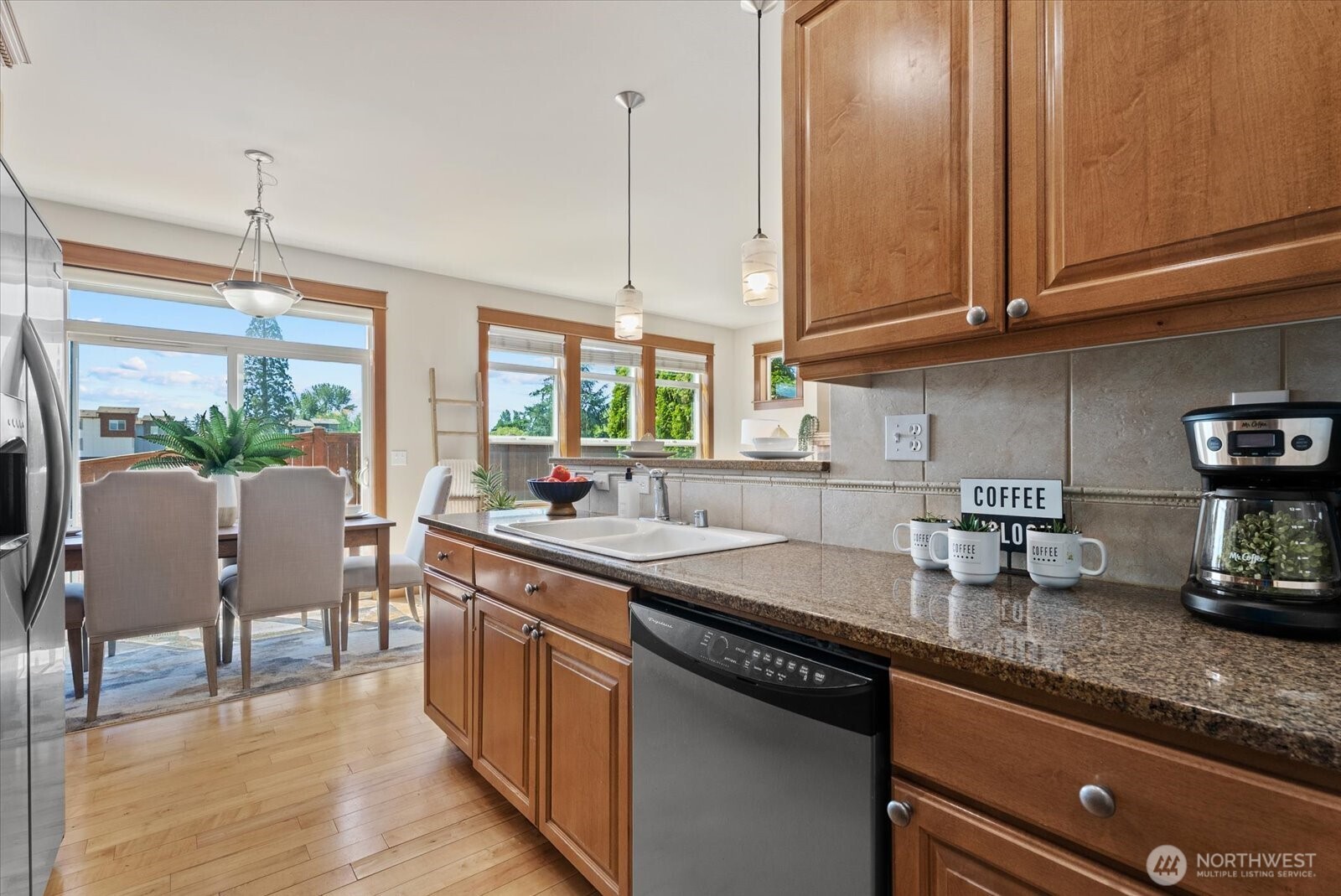 822 235th Place Property Photo 13