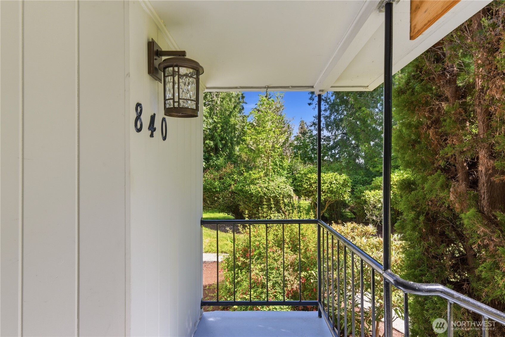 840 11th Avenue Property Photo 5
