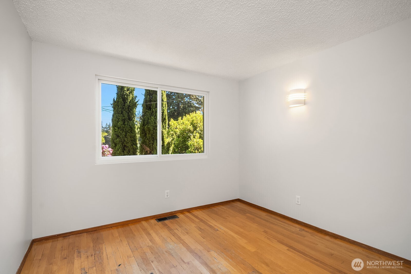 200 154th Place Property Photo 15