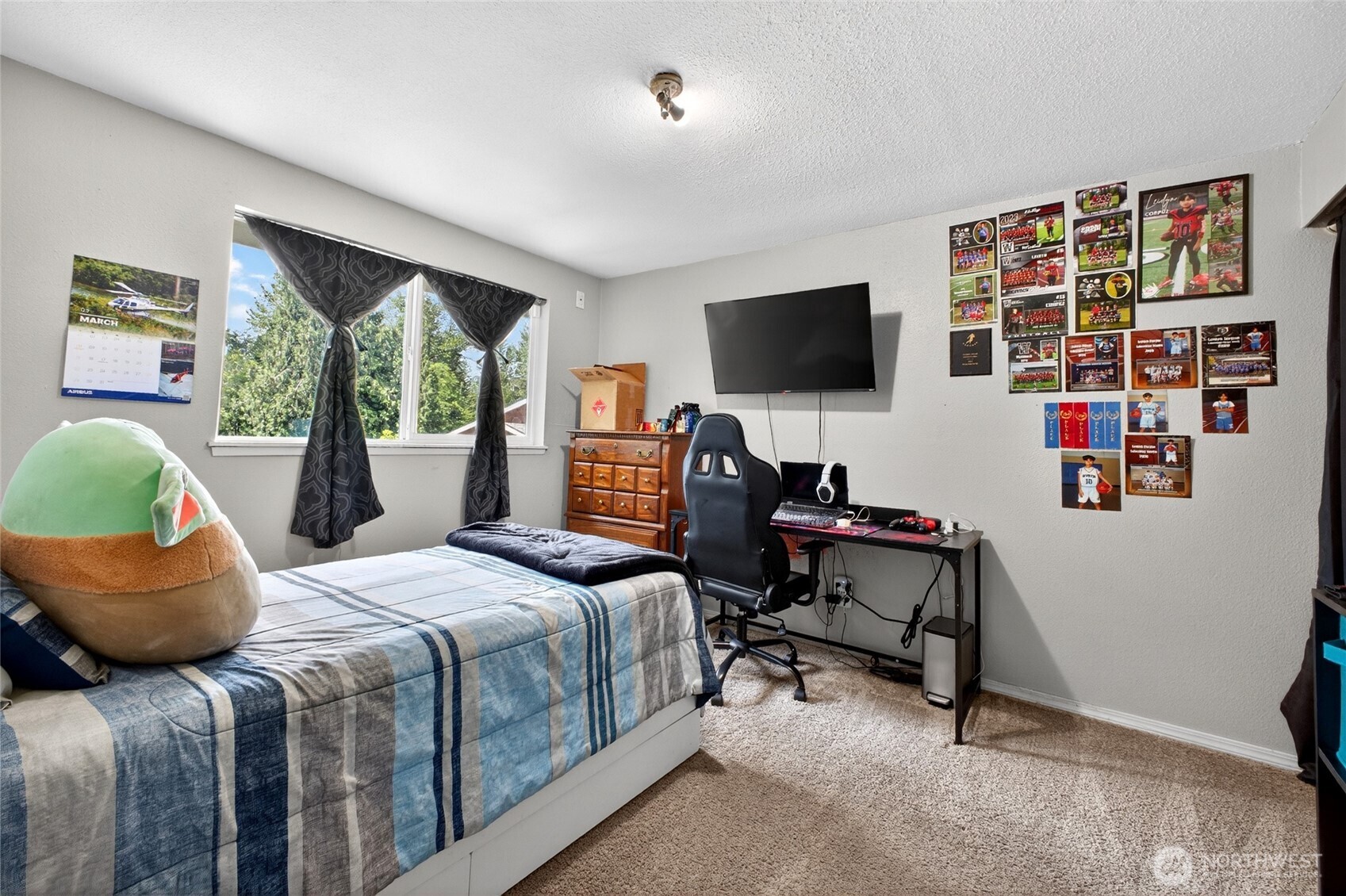 4216 W Tapps Drive Property Photo 15