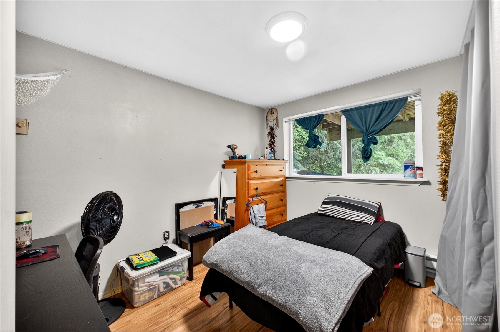 4216 W Tapps Drive Property Photo 18
