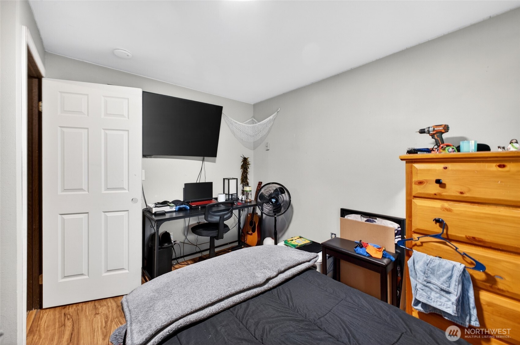 4216 W Tapps Drive Property Photo 19