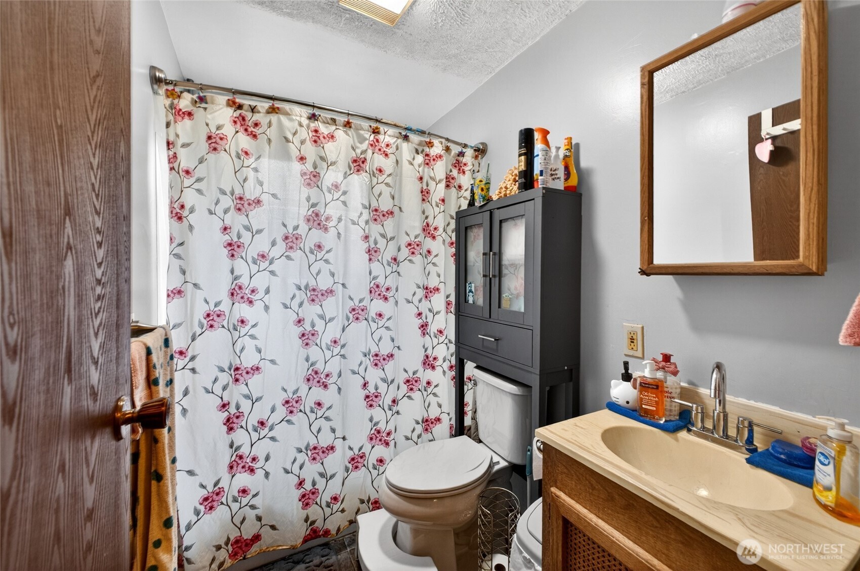4216 W Tapps Drive Property Photo 20