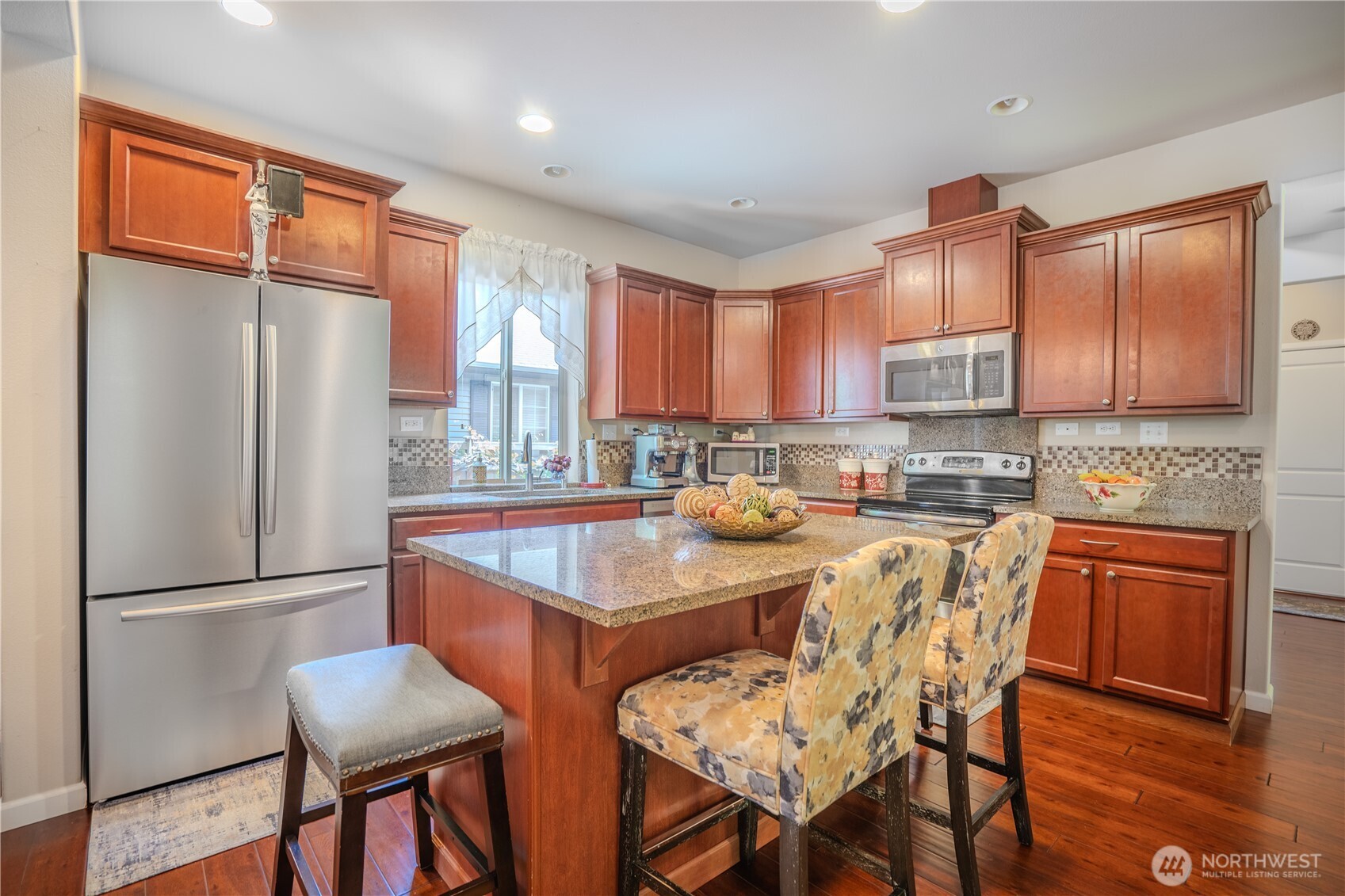 1929 65th Avenue Property Photo 4