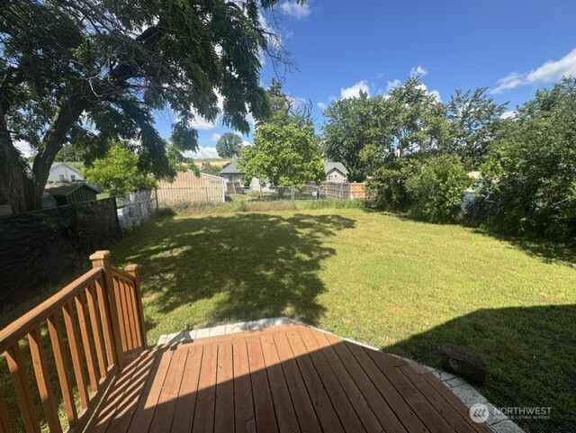 940 Edith Avenue Property Photo 14