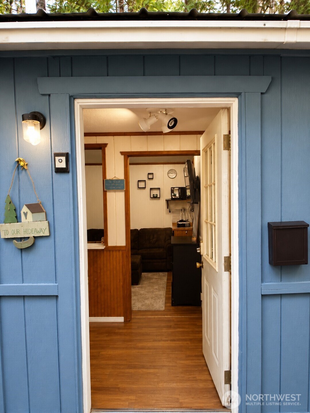 120 N Wynoochee Drive Property Photo 4