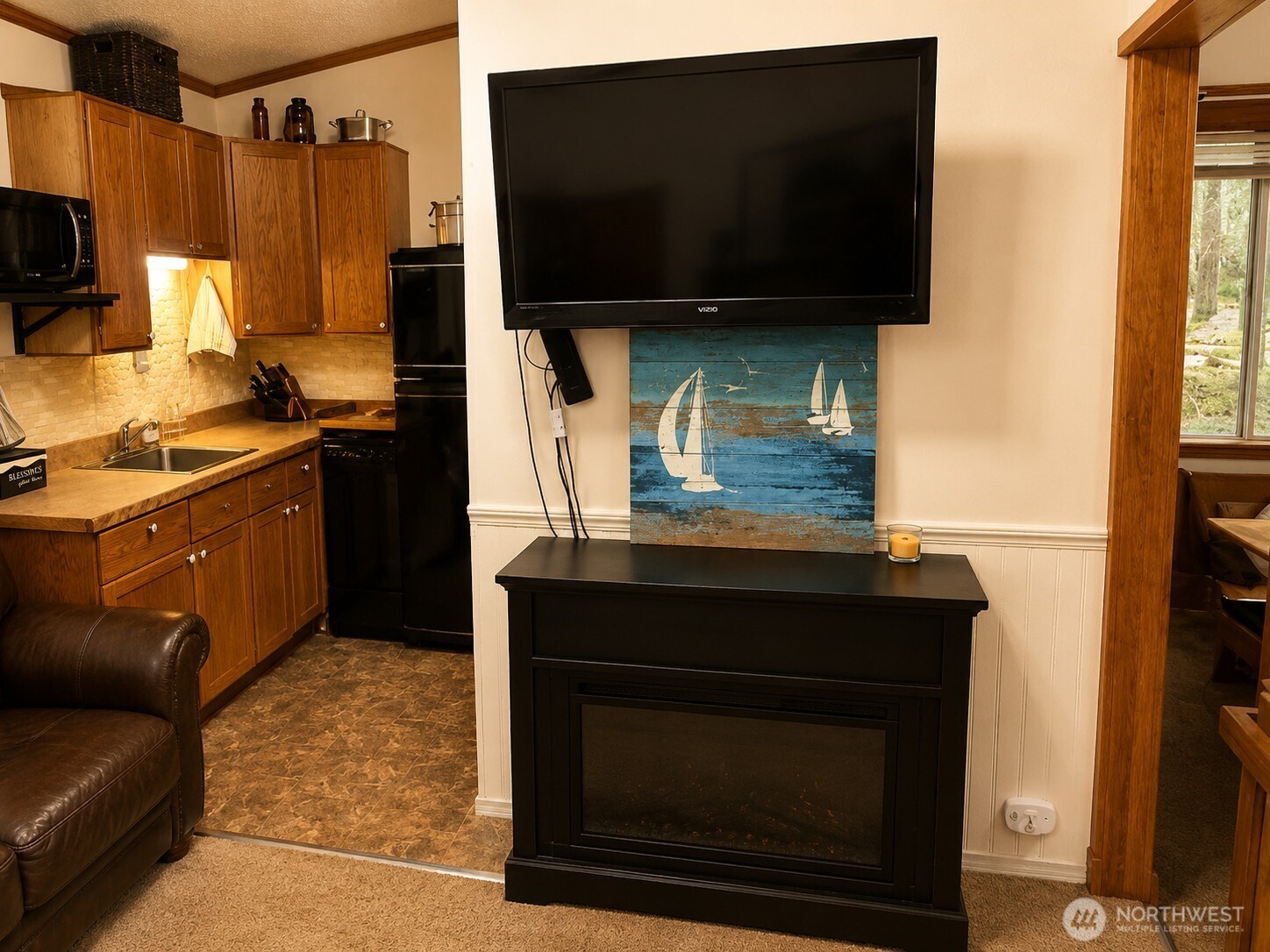 120 N Wynoochee Drive Property Photo 8