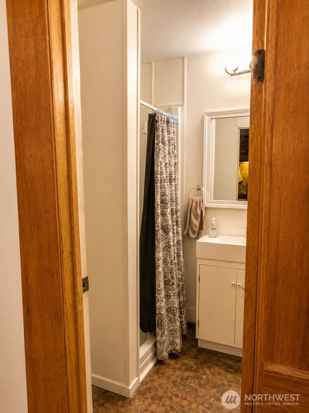 120 N Wynoochee Drive Property Photo 11