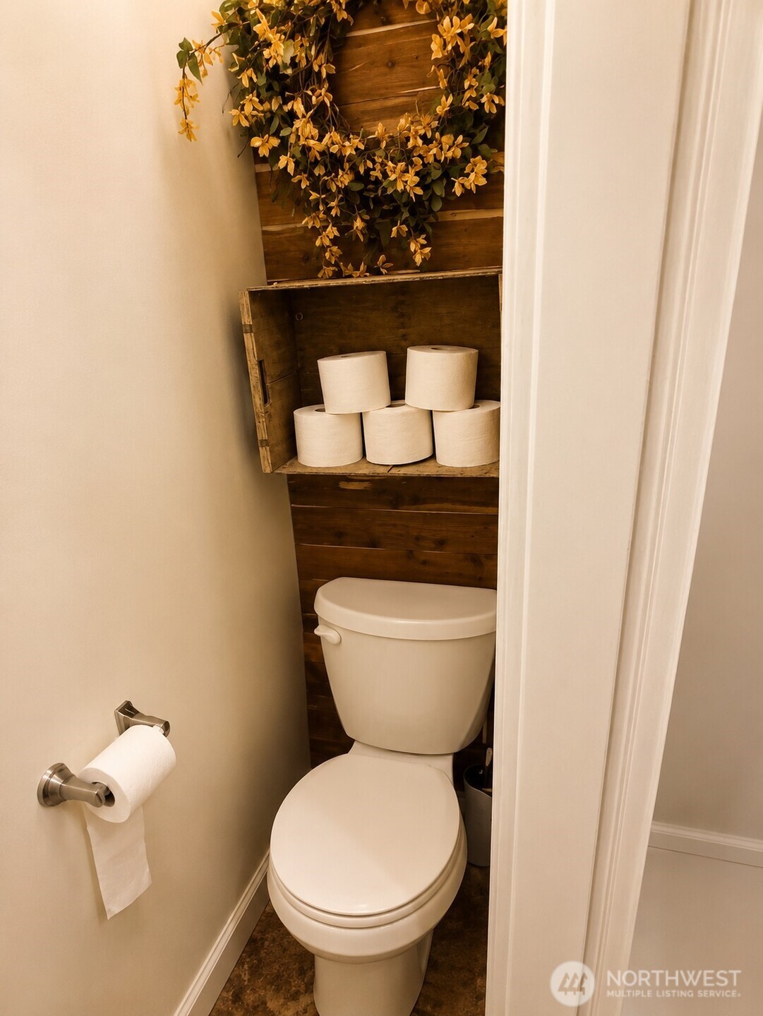 120 N Wynoochee Drive Property Photo 12