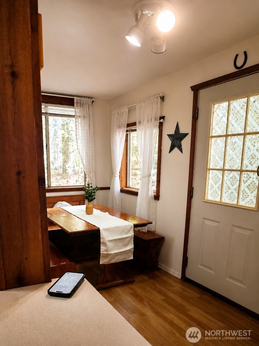 120 N Wynoochee Drive Property Photo 13