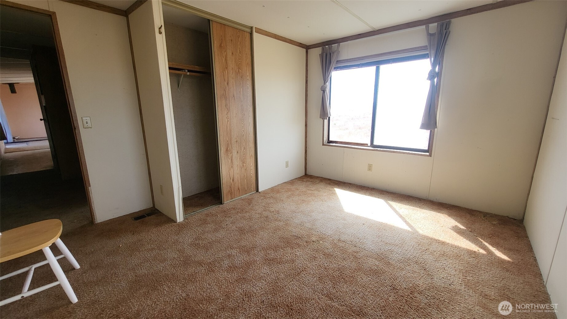2750 Ne Rd 16 Property Photo 6