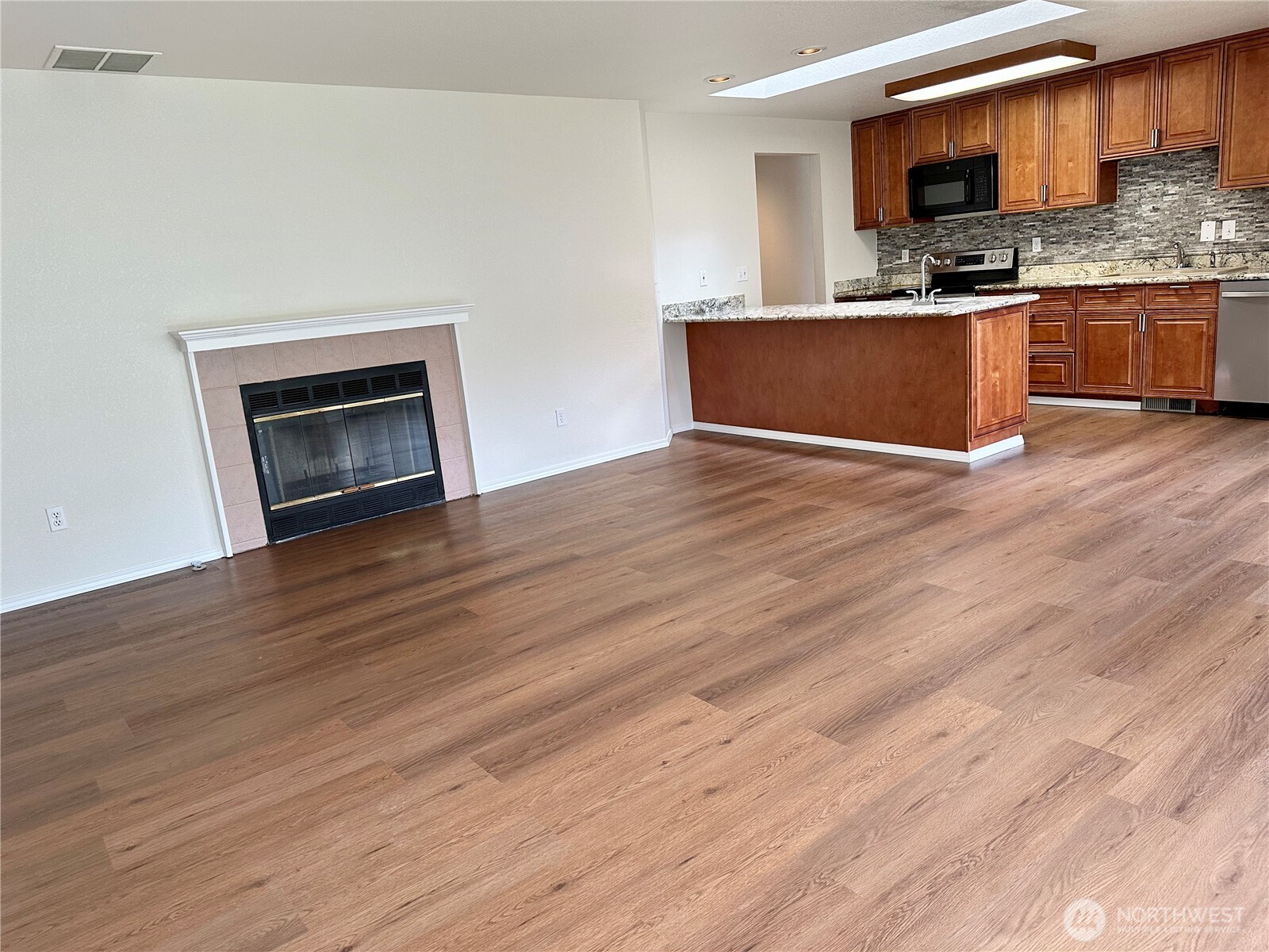 2137 Springview Drive Property Photo 15