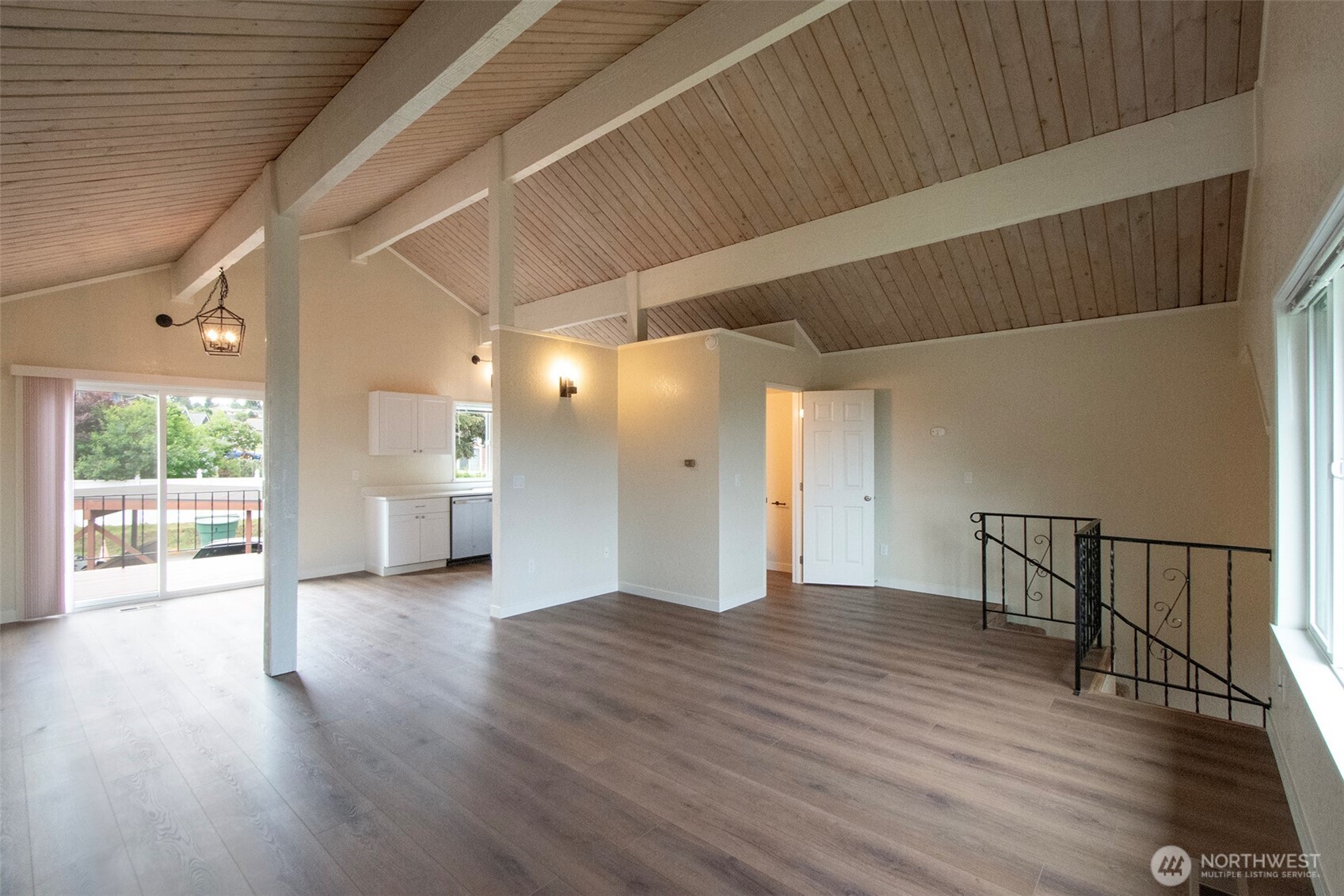 1212 E Craig Avenue 7 Property Photo 5