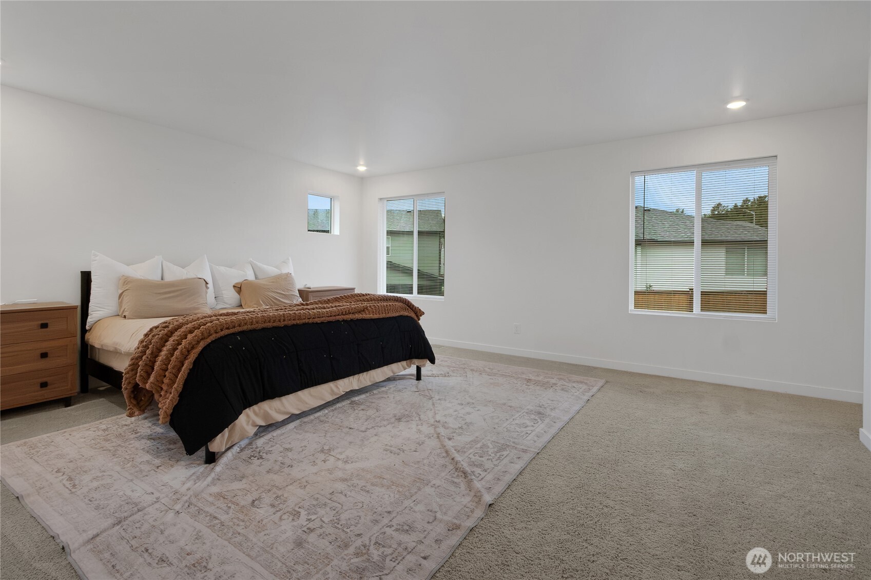 13411 Liberty Place Property Photo 15