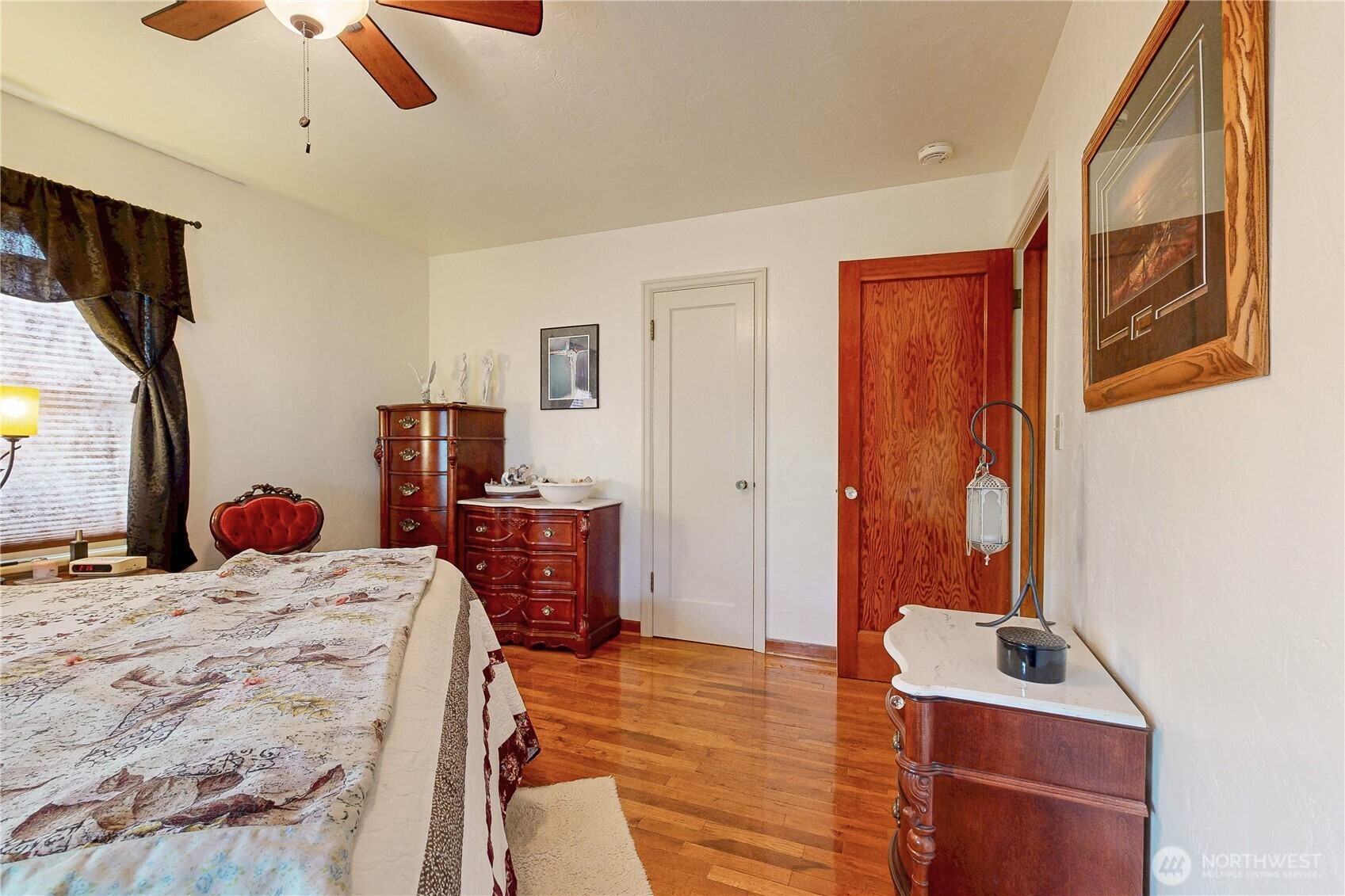 558 Juniper Street Property Photo 18