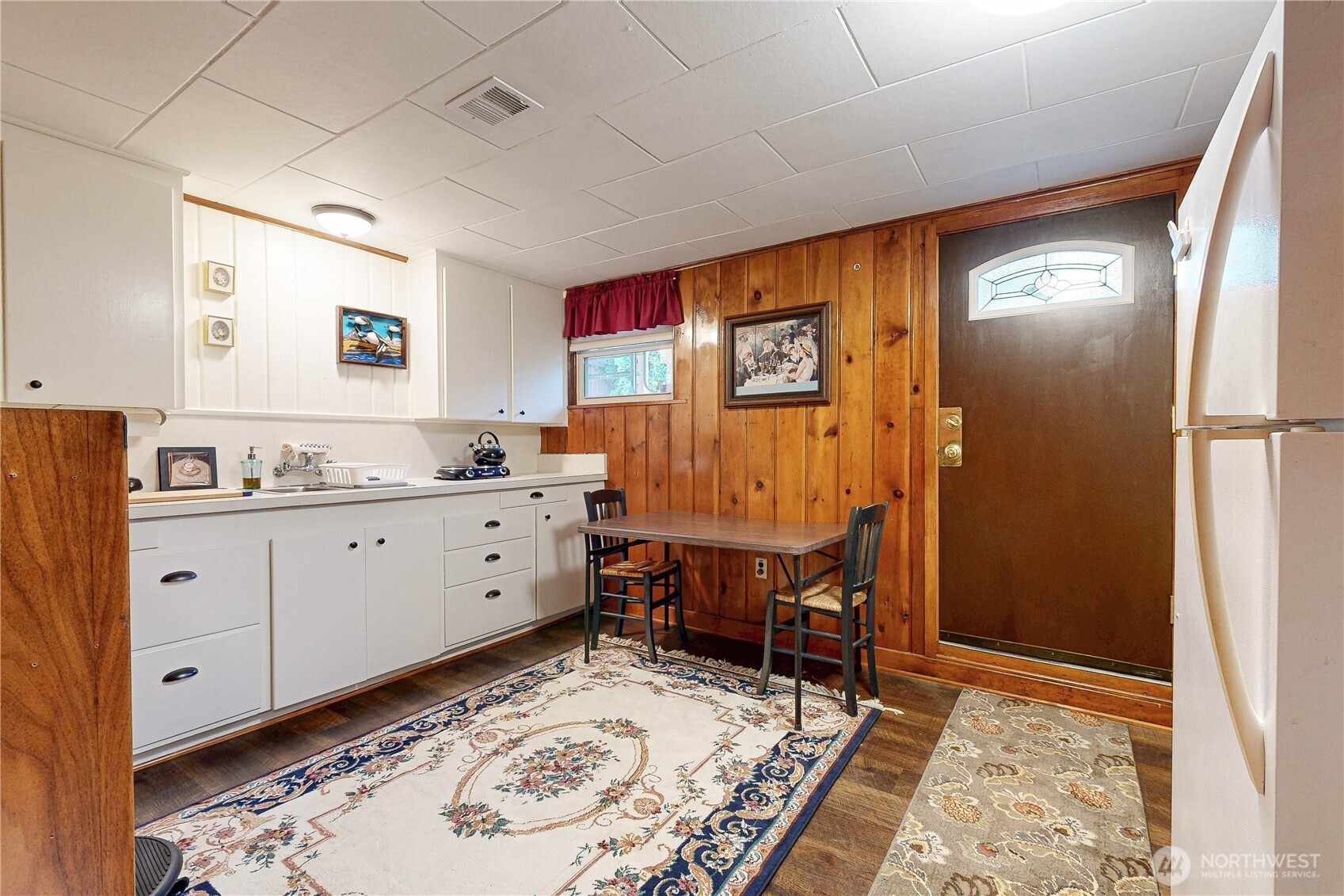 558 Juniper Street Property Photo 22