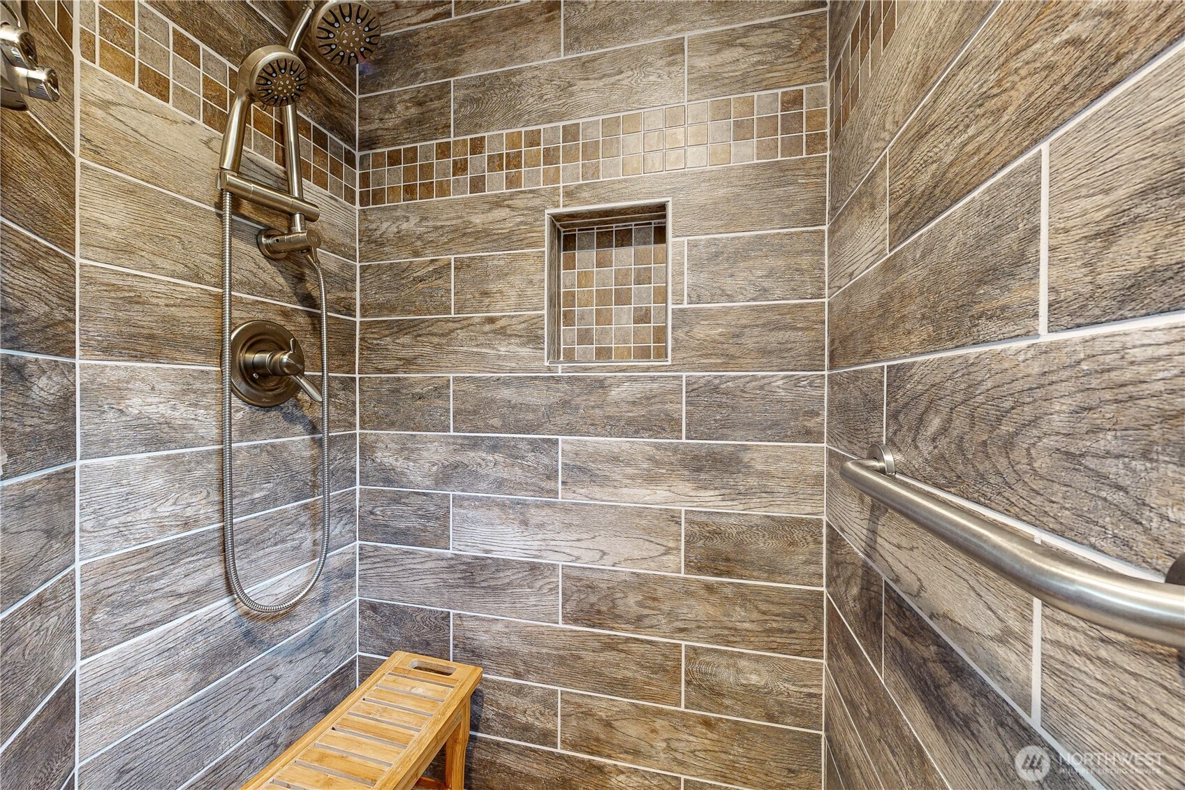 558 Juniper Street Property Photo 29