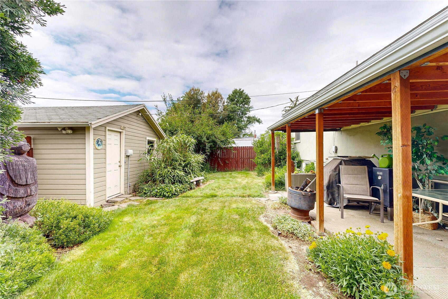558 Juniper Street Property Photo 37