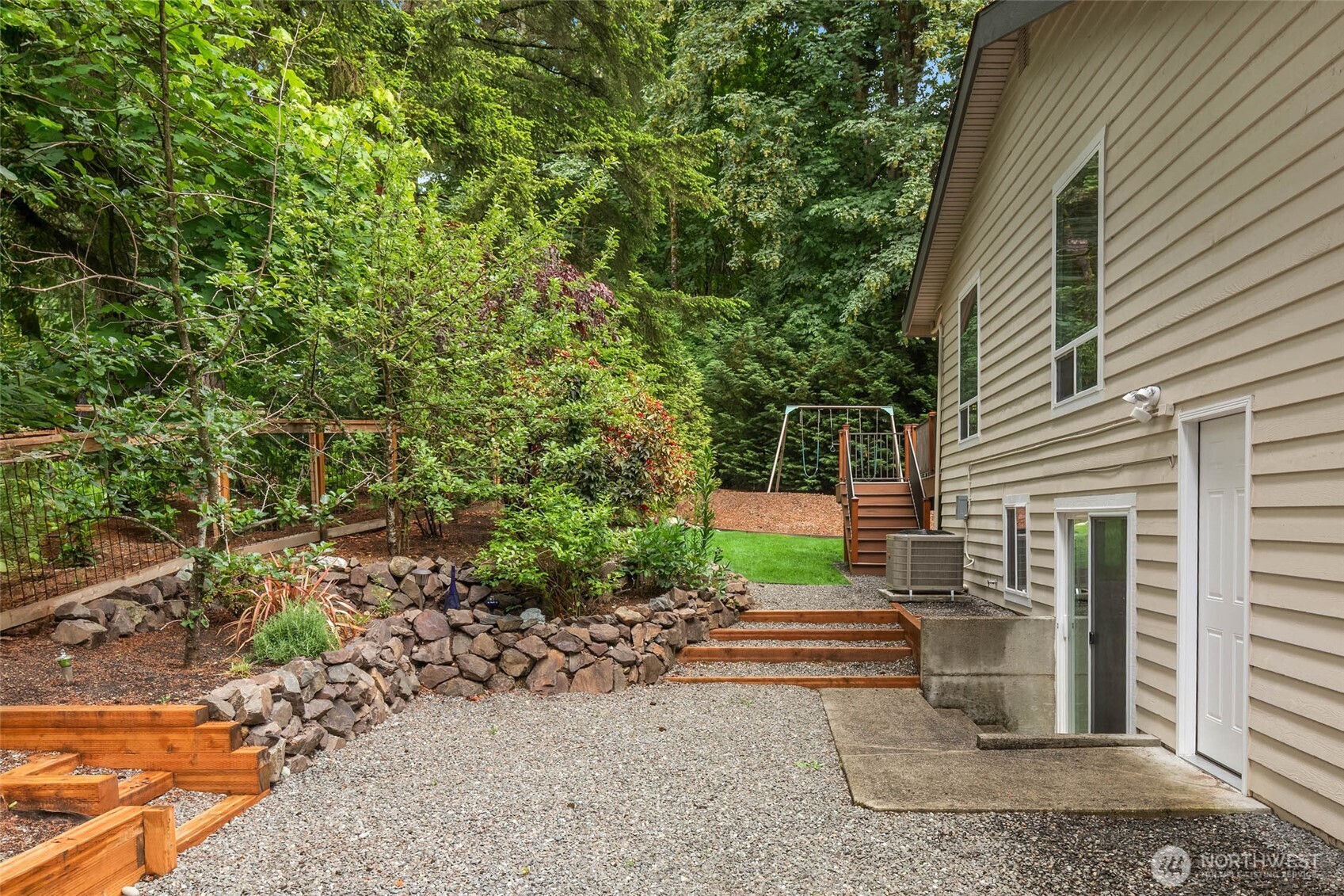 19122 181st Avenue Property Photo 31